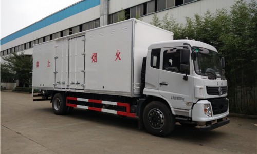 東風(fēng)天錦210馬力氣瓶運(yùn)輸車(chē) 