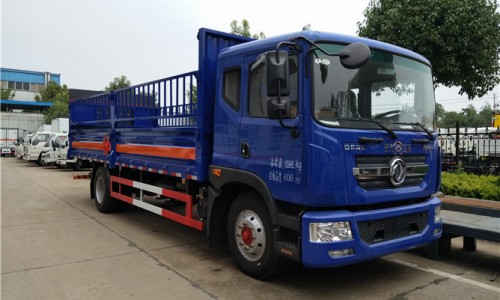 10噸東風(fēng)倉(cāng)欄氣瓶運(yùn)輸車(chē) 
