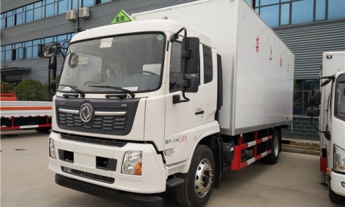東風(fēng)天錦VR易燃?xì)怏w運(yùn)輸車(chē) 