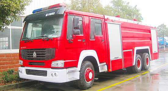 重汽豪沃后雙橋水罐消防車(chē) 